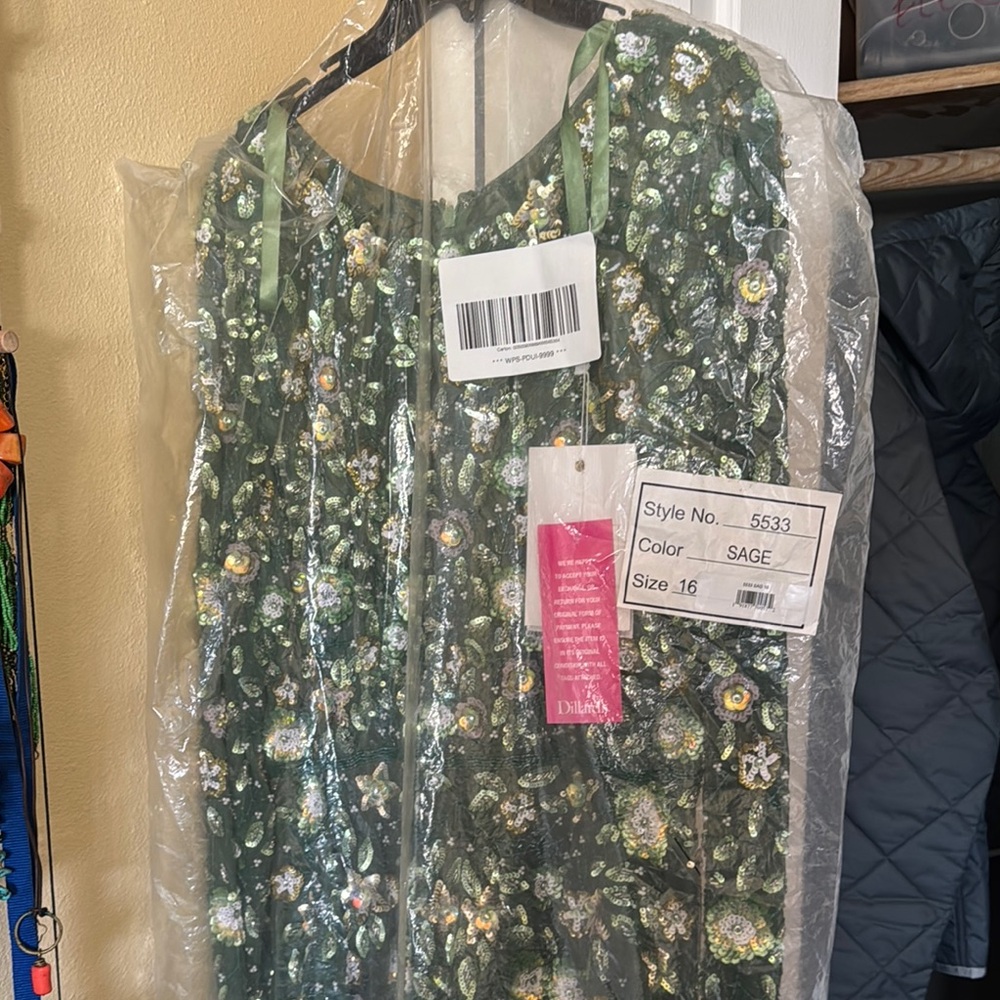 Elegant Green Floral Dress Mac Duggal NWT - Picture 6 of 8